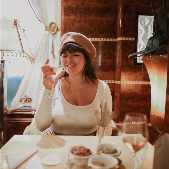 Meet your Posher, Jessica - Picture 16 of 16